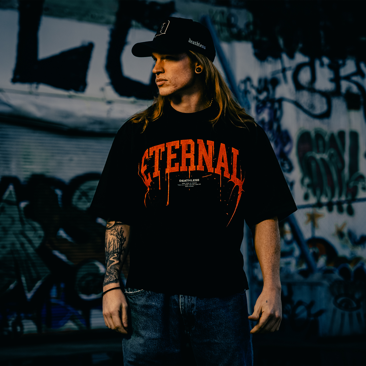 "ETERNAL" OVERSIZED TEE