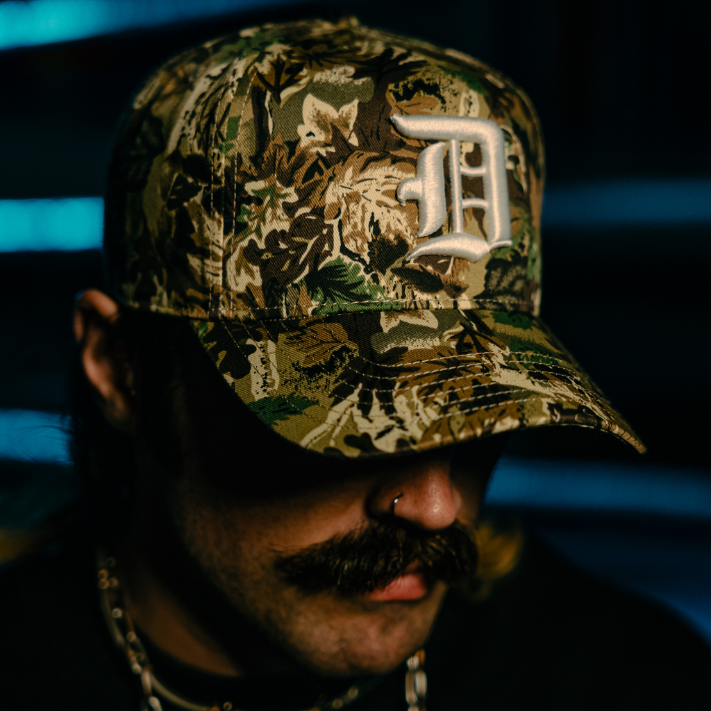 "D CREST FOREST CAMO" 5 PANNEL HAT