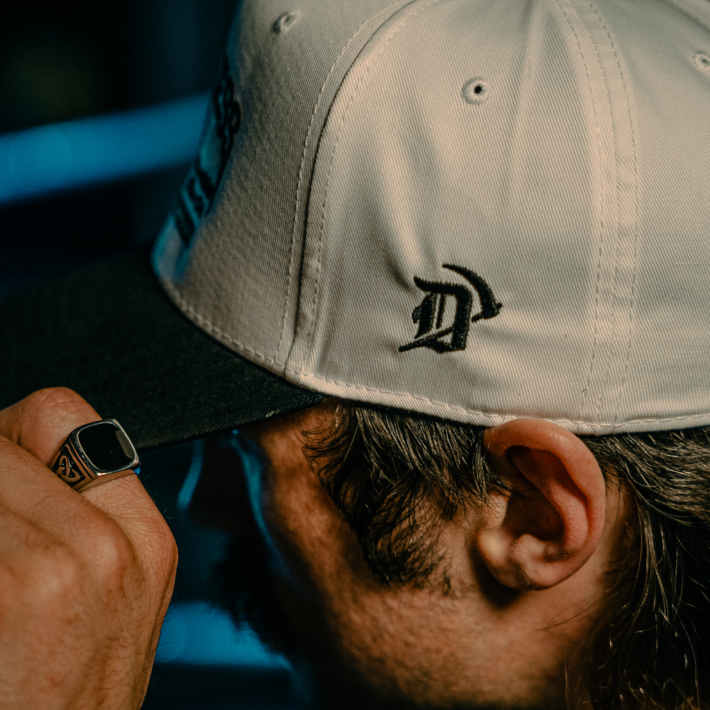 "CROWN SPLIT" 5 PANNEL HAT
