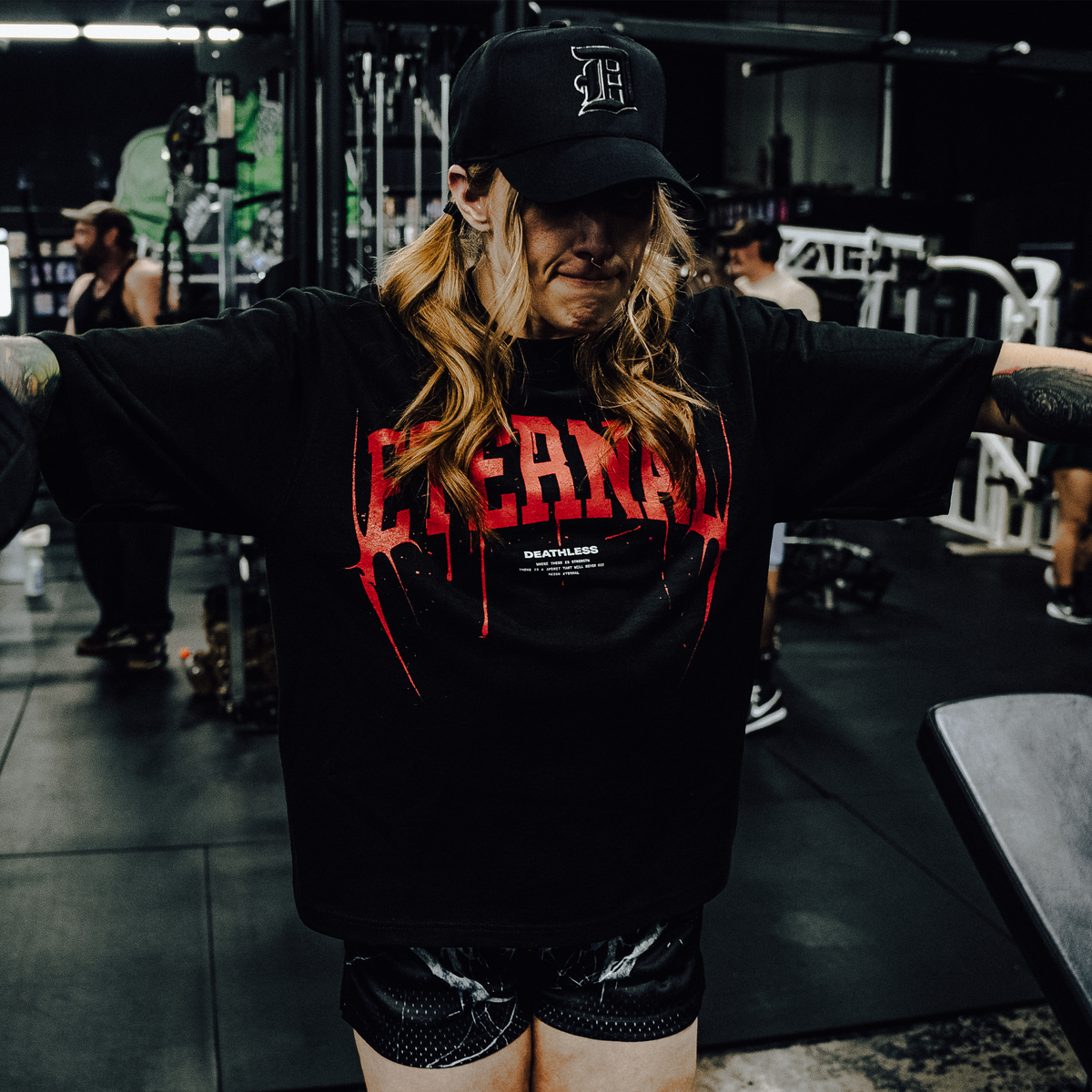 "ETERNAL" OVERSIZED TEE