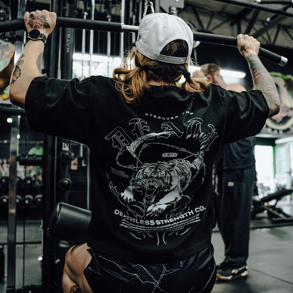 "STRONGER THAN DEATH" OVERSIZED TEE