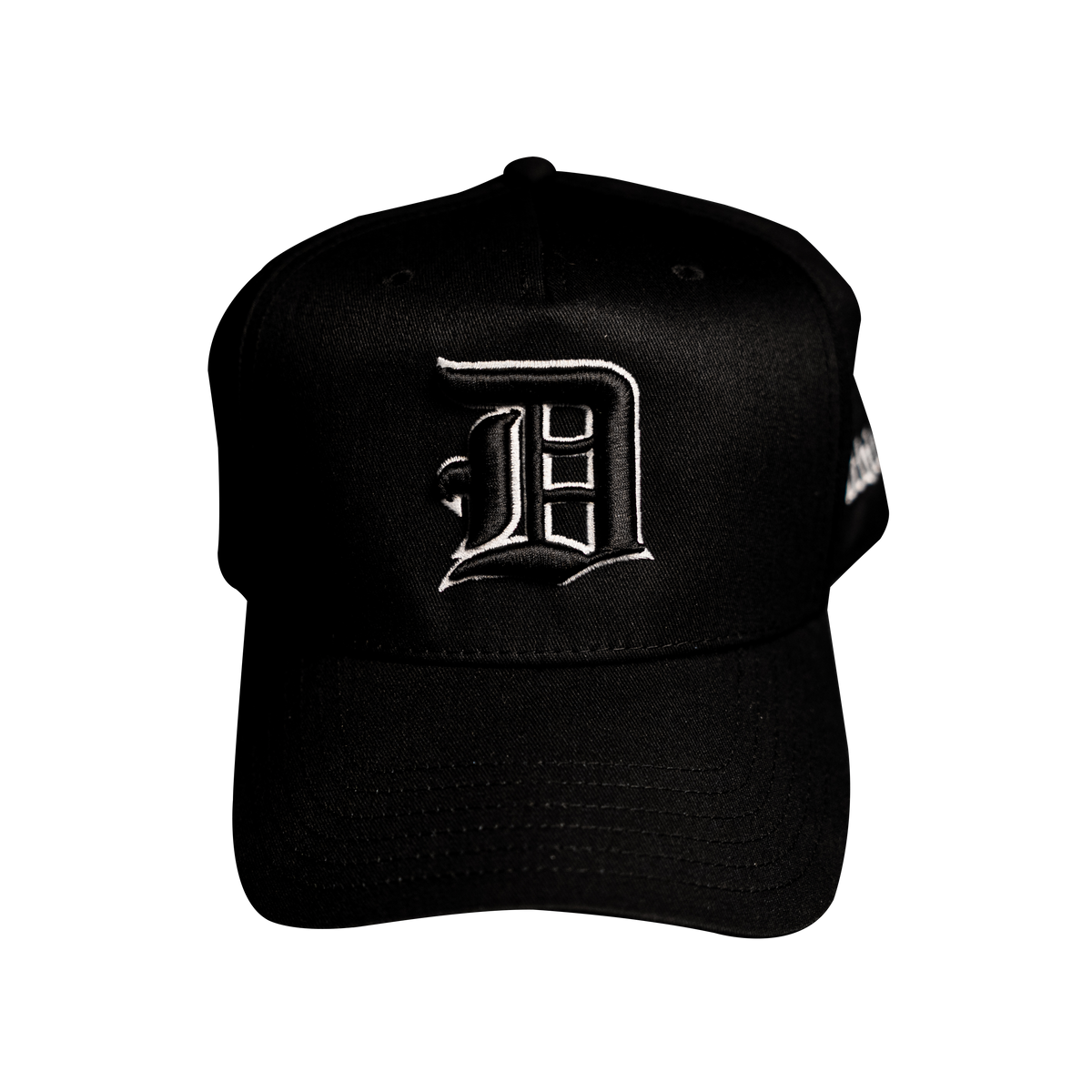 "D CREST BLACK" 5 PANNEL HAT