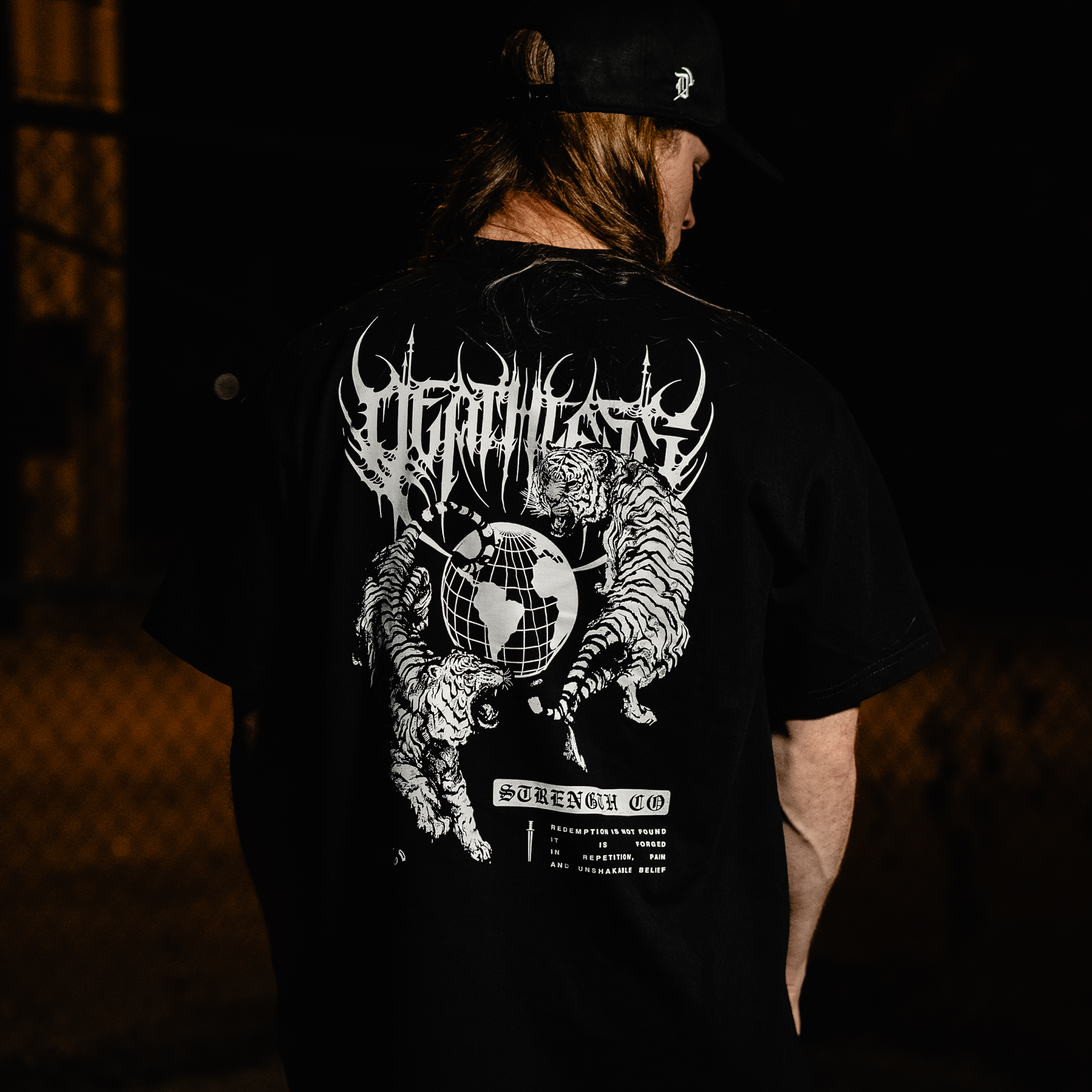 "TIGER" OVERSIZED TEE